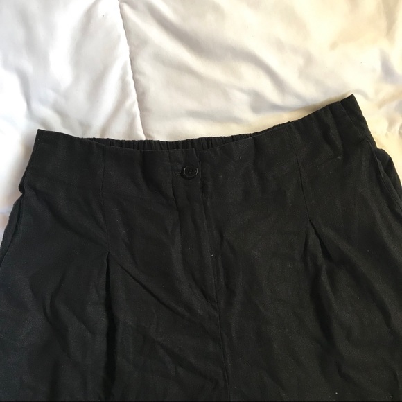 NWOT Black Culottes by Forever 21 - Picture 2 of 5